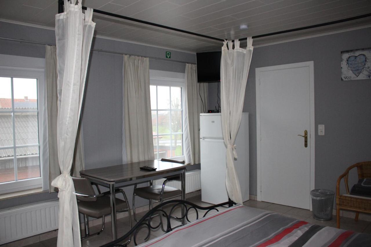 Breeden Steeger Hoeve Lichtervelde Экстерьер фото