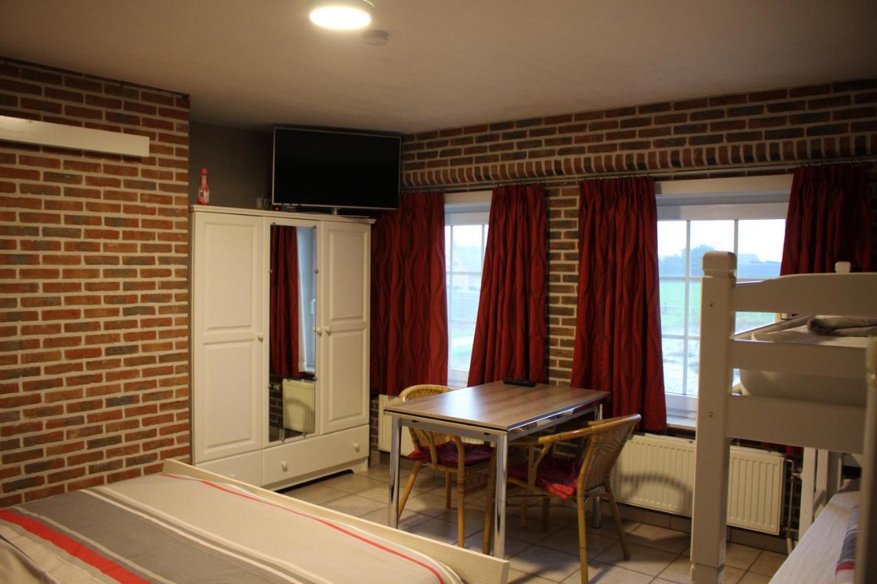 Breeden Steeger Hoeve Lichtervelde Экстерьер фото